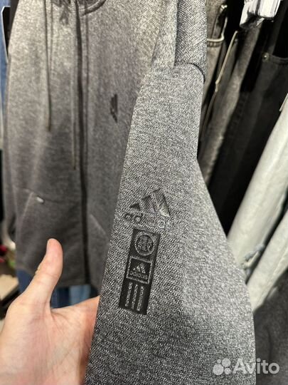 Спортивный костюм Adidas