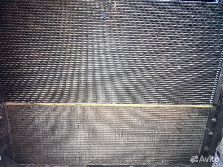 Радиатор охлаждения комбайна акрос 580