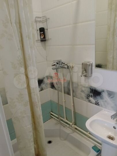 Доля в 1-к. квартире, 15 м², 3/3 эт.