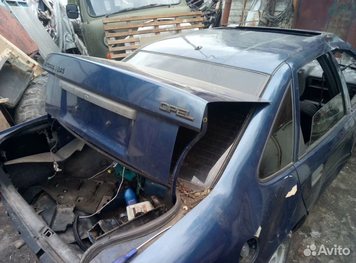 Опель вектра за запчасти