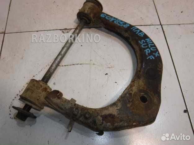 Рычаг передний левый верхний