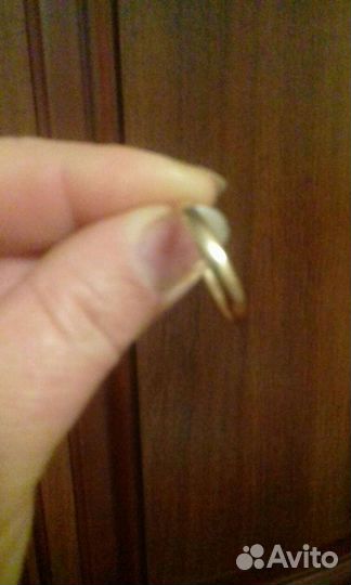 Обручальное кольцо **
