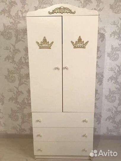 Шкаф детский двухсекционный