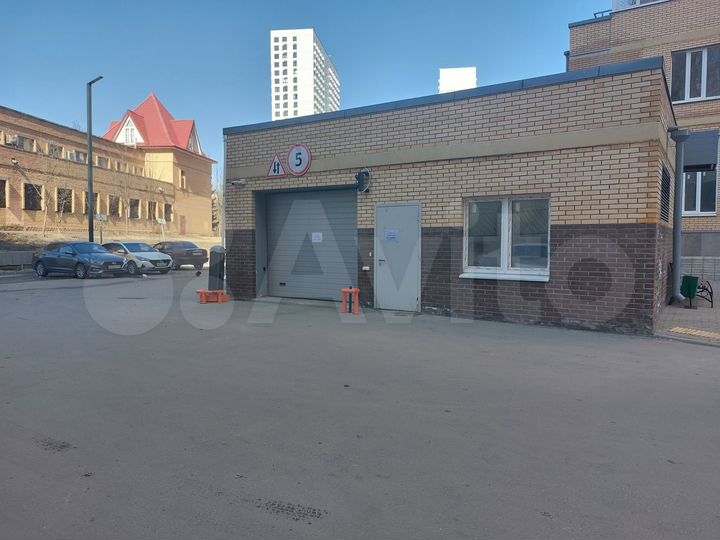 Машиноместо, 17 м²