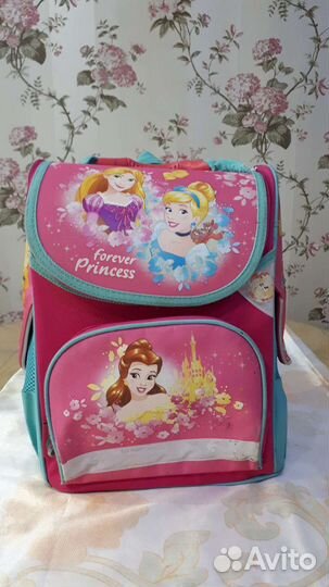 Рюкзак школьный