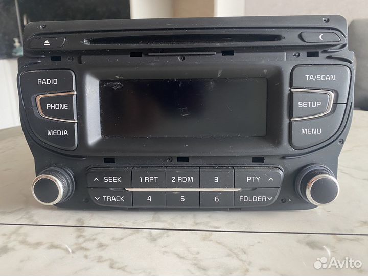 Штатная магнитола Kia Ceed