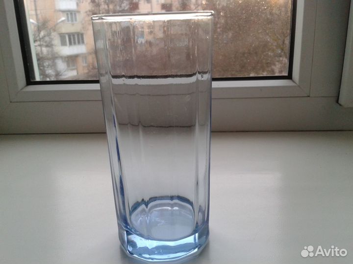 Коктейльный стеклянный стакан