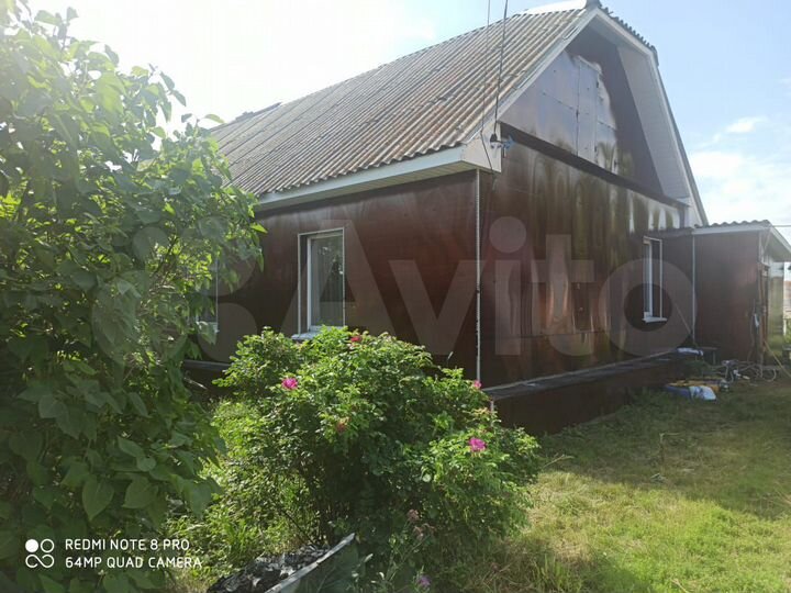 Дом 53 м² на участке 8 сот.