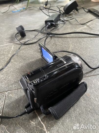 Видеокамера jvc gz-hd10er