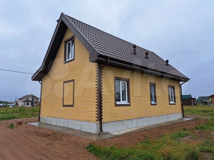 Коттедж 93 м² на участке 12 сот.