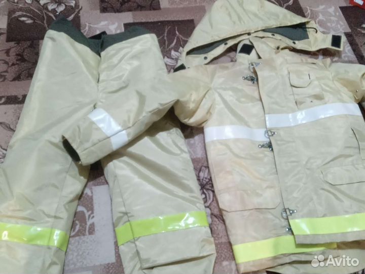 Костюм пожарного