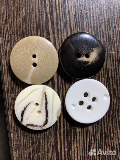 Пуговицы