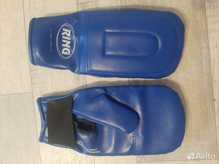 Боксерские перчатки детские