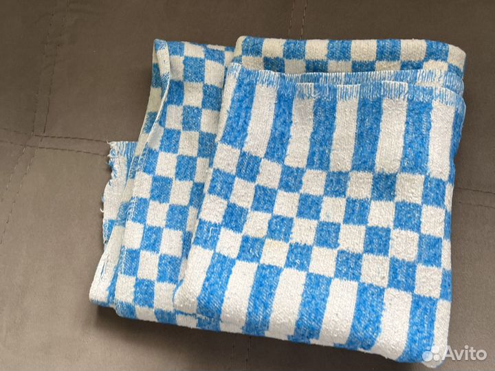 Наволочка, пододеяльник, подушка и одеяло детское