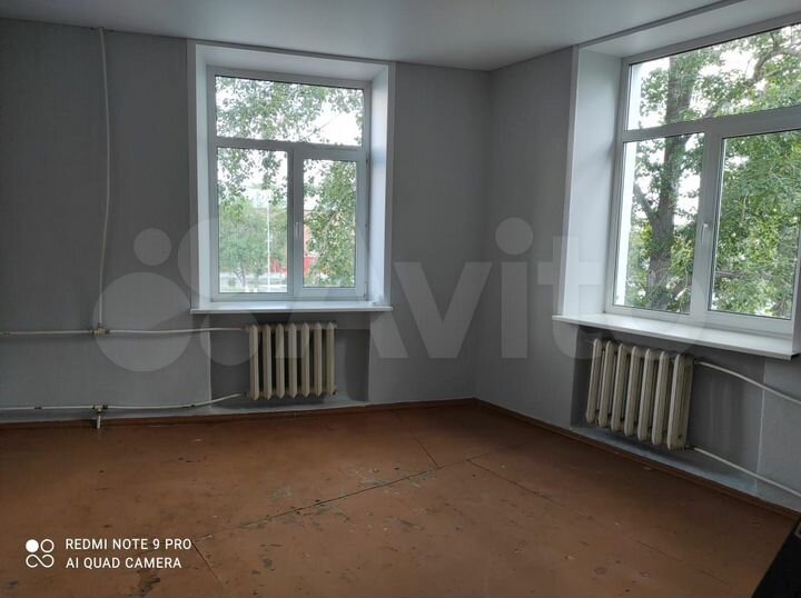 2-к. квартира, 57 м², 3/3 эт.