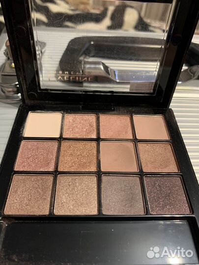 Тени для век Eveline Rose