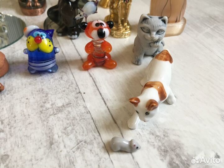 Коллекция котиков из различных материалов