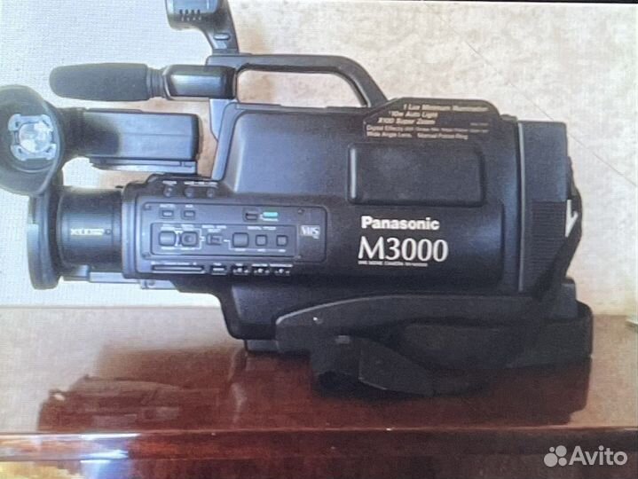 Видеокамера Panasonic M3000
