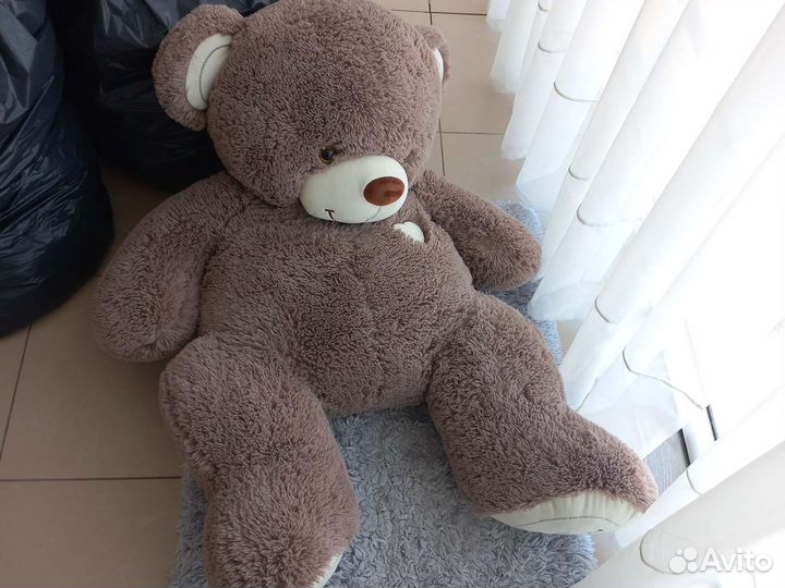 Плюшевый медведь большой 1 м