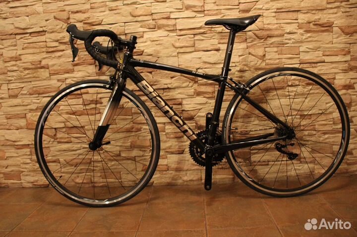 Продам велосипед шоссейный Bianchi Via Nirone 7