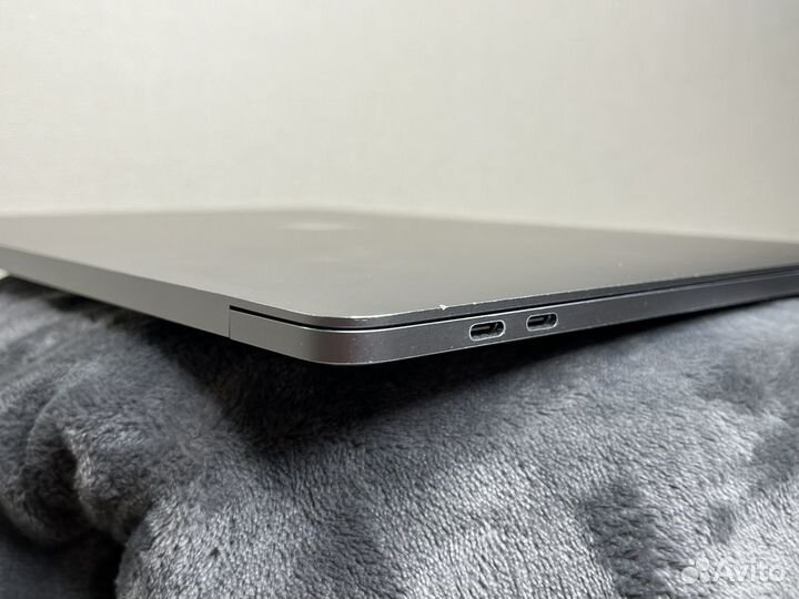 Apple MacBook Pro 13 2017