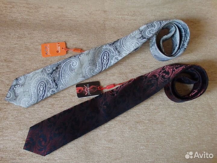 Пара жаккардовых галстуков Formax. Новые