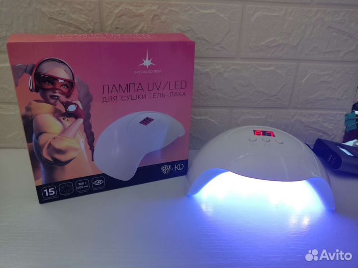 UV/LED лампа для маникюра и педикюра