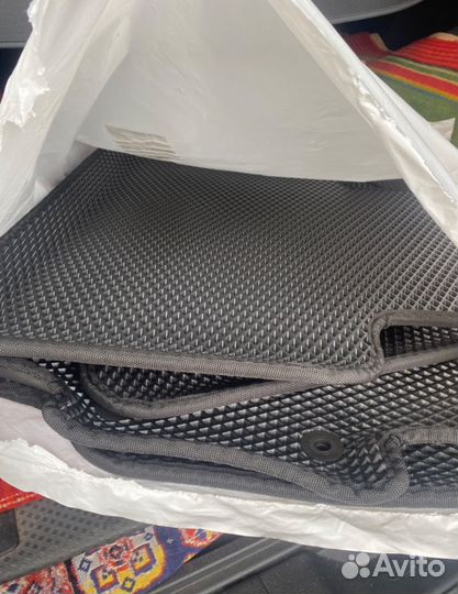 Новые Eva коврики с бортами Nissan X-Trail 3