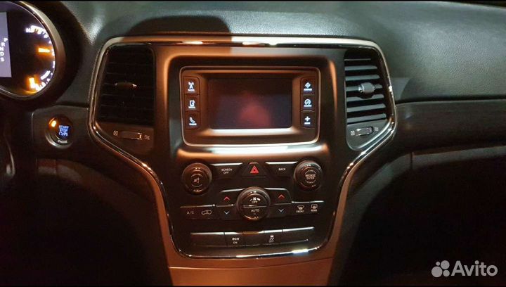 Штатная магнитола jeep grand cherokee wk2