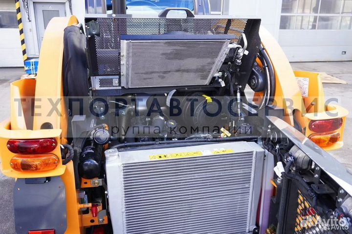 Мини-погрузчик CASE SV250B, 2023