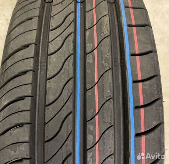 Viatti Strada 2 (V-134) 195/65 R15 95V