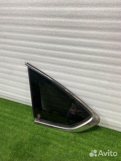 Форточка кузова задняя левая Nissan Teana J32