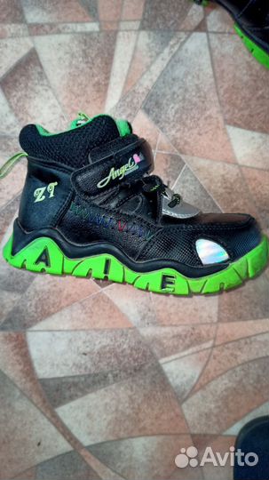 Демисезонные ботинки