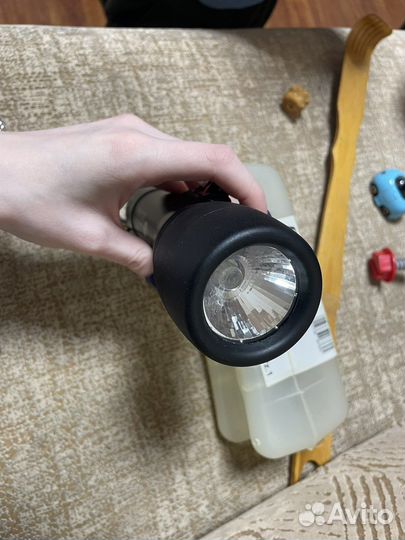 Фонарик подводный