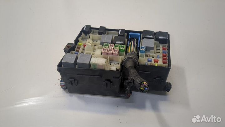 Блок предохранителей Land Rover Range Rover 3 (LM)