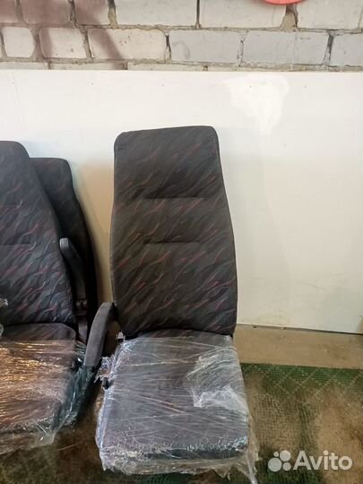 Сиденья в салон пассажирского микроавтобуса