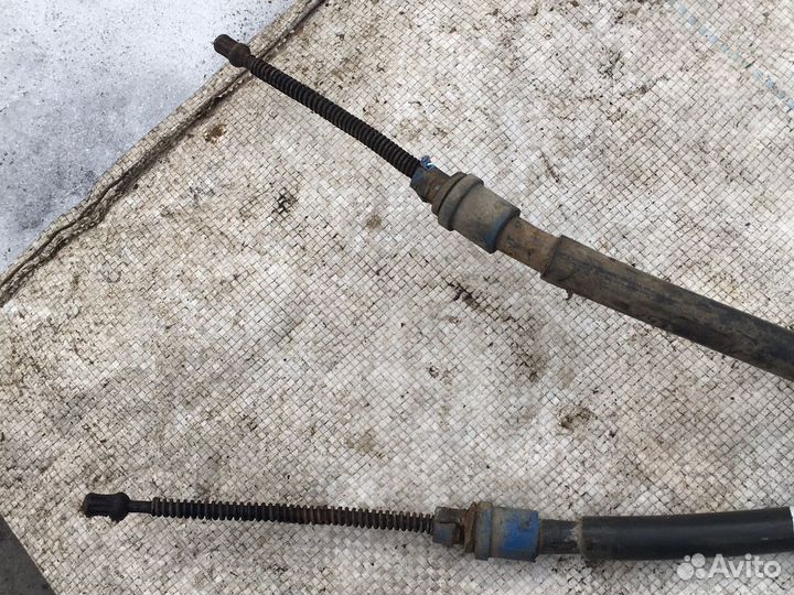 Трос стояночного тормоза Renault Logan I