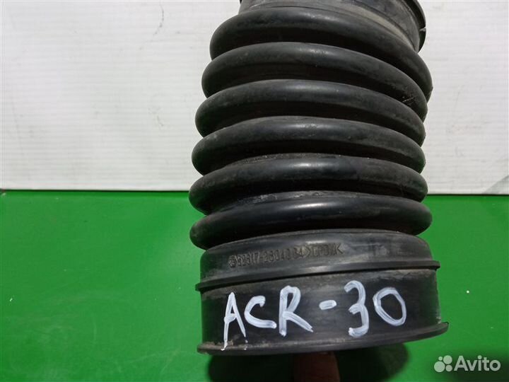 Патрубок воздушный Toyota Estima ACR30