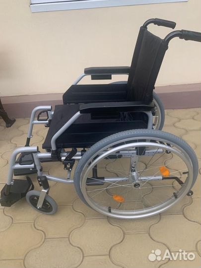 Коляска инвалидная