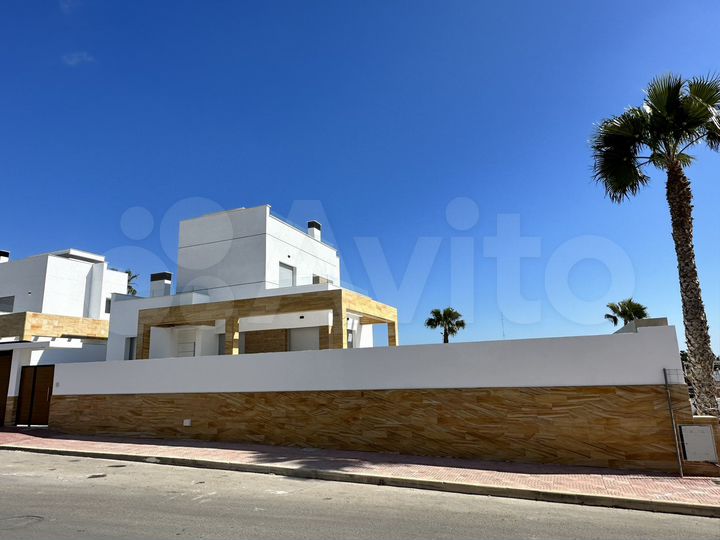 Дом 240 м² на участке 500 м² (Испания)