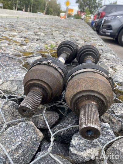 Привод s80 передний