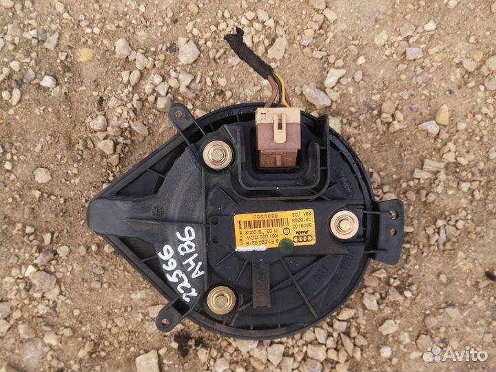 Мотор печки Audi A4B6 климат