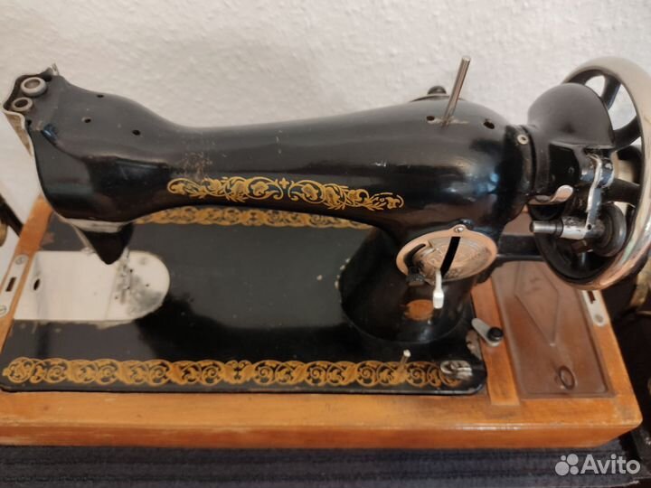 Швейная машинка подольская ручная