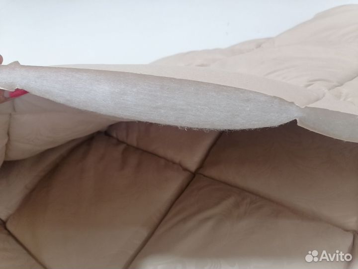 Обрезки от одеял остатки