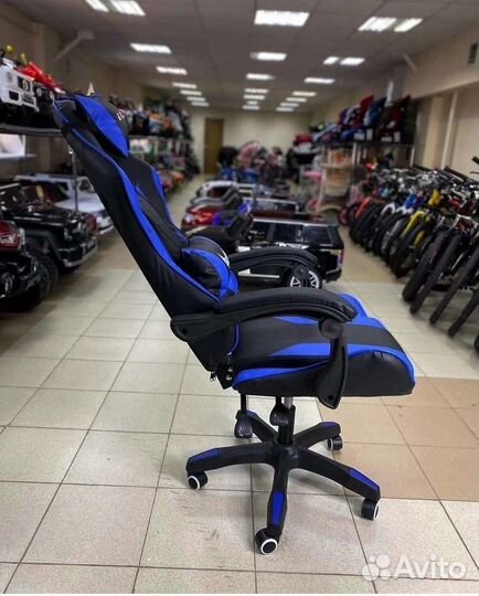 Компьютерное кресло новое