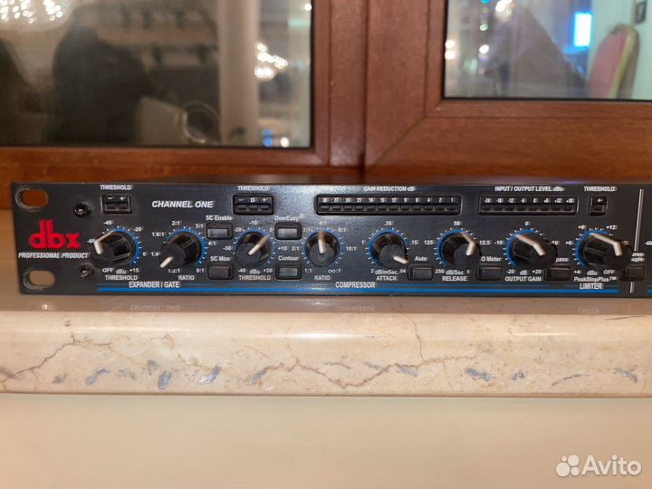 Dbx 1066 Compressor/Limiter/ Gate