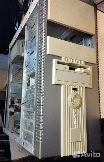 Cистемные блоки и корпуса пк