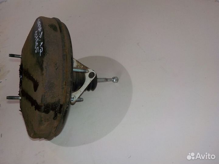 Вакуумный усилитель тормозов Opel Corsa D