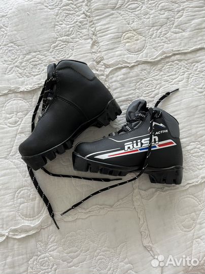 Лыжные ботинки детские, размер 26