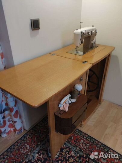 Швейная машинка Kohler новая рабочая